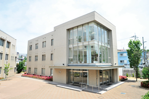 5号館（大学院棟）