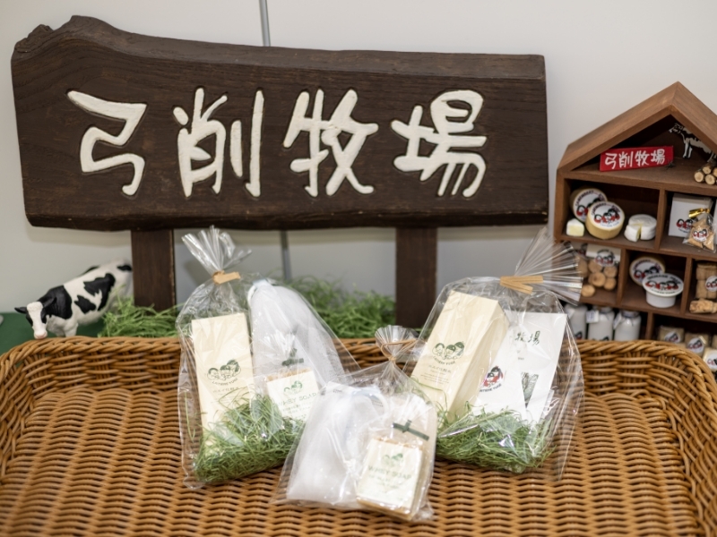 テーブルクロスは必要？看板は必要？