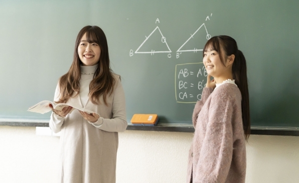 教育学科【中学・高校教諭志望（数学）】