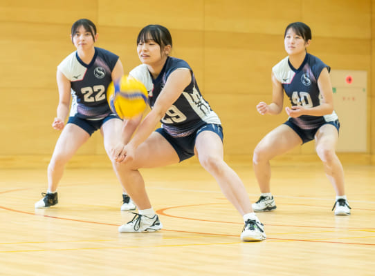 女子バレーボール部
