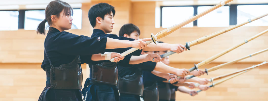女子剣道部／男子剣道部